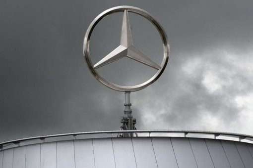Mercedes Benz построит децентрализованный сервис на Polygon