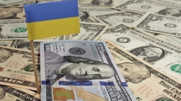 Украина в преддефолтном состоянии: Fitch снизило рейтинг страны