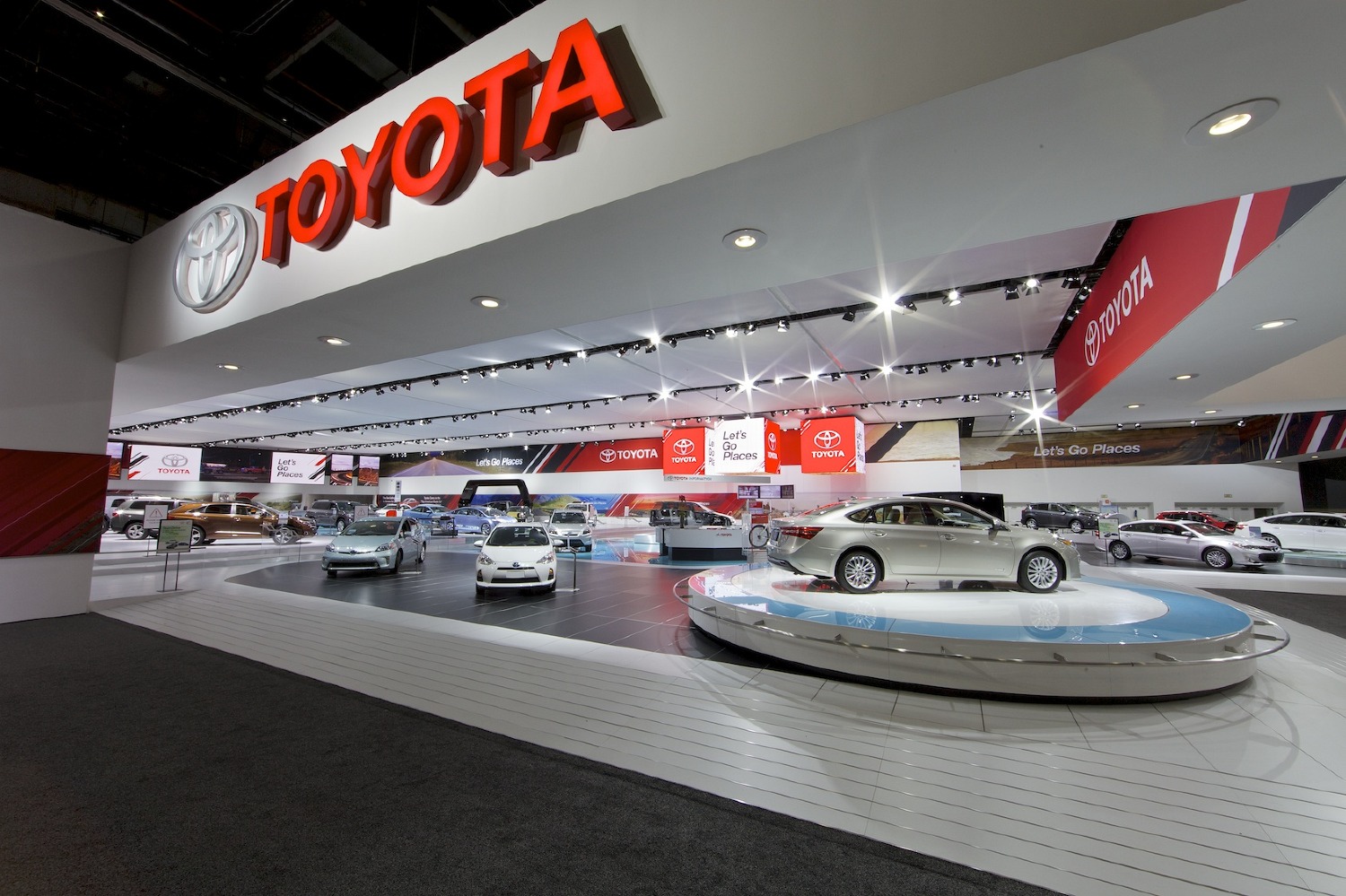 Toyota вскоре сообщит о снижении прибыли