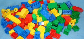 После ухода из России Lego запустит в России сеть «Мир кубиков»