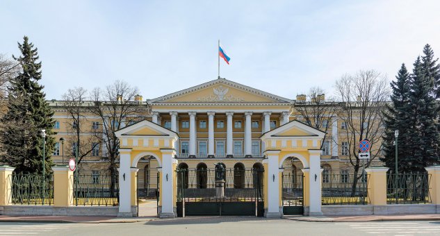 Смольный предоставит участки в Санкт-Петербурге по 1 рублю