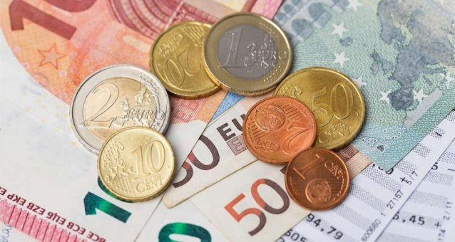 Финам перестанет открывать короткие позиции по евро