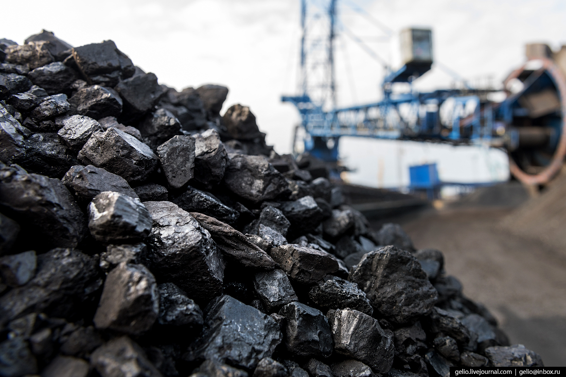 Дефицит бюджета вынуждает правительство вводить пошлины на уголь