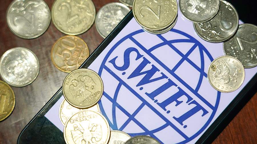 Банки ЕС массово отказались принимать SWIFT-переводы из России
