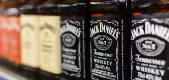 Правительство разрешило параллельный импорт алкоголя