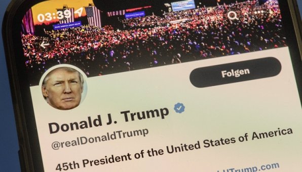 Аккаунт Дональда Трампа восстановили в Twitter